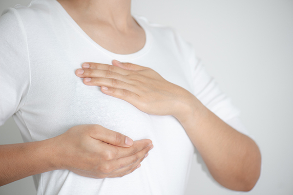 Use of Cabbage Leaves and Cold Gel Packs to Reduce Breast